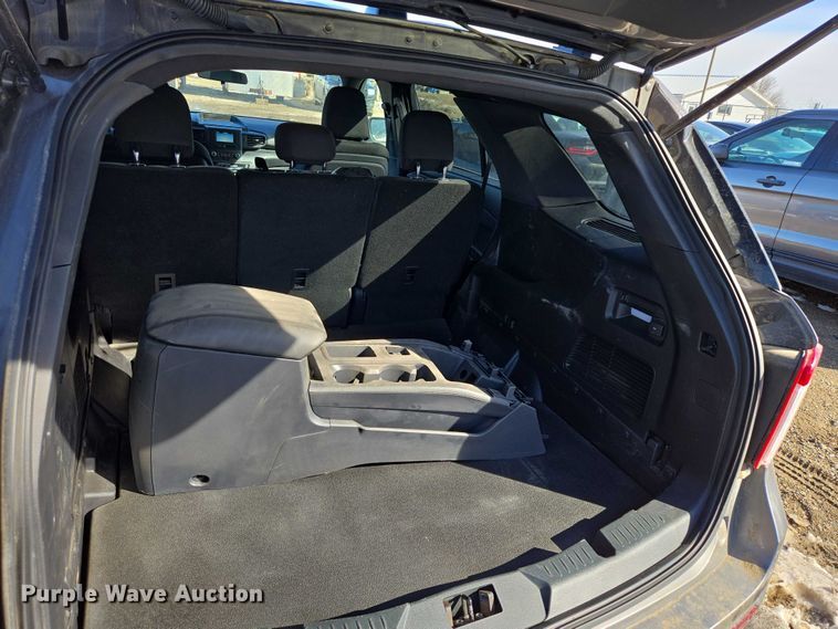 image for item EV5635 2020 Ford Explorer Police Interceptor SUV