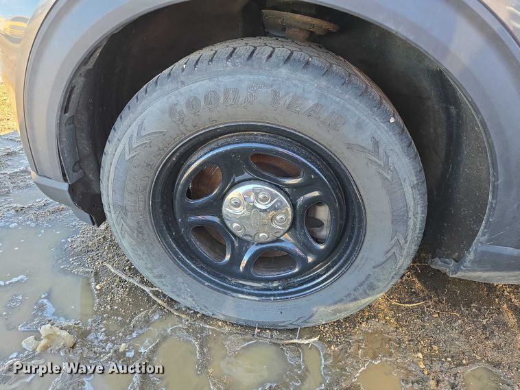 image for item EV5635 2020 Ford Explorer Police Interceptor SUV