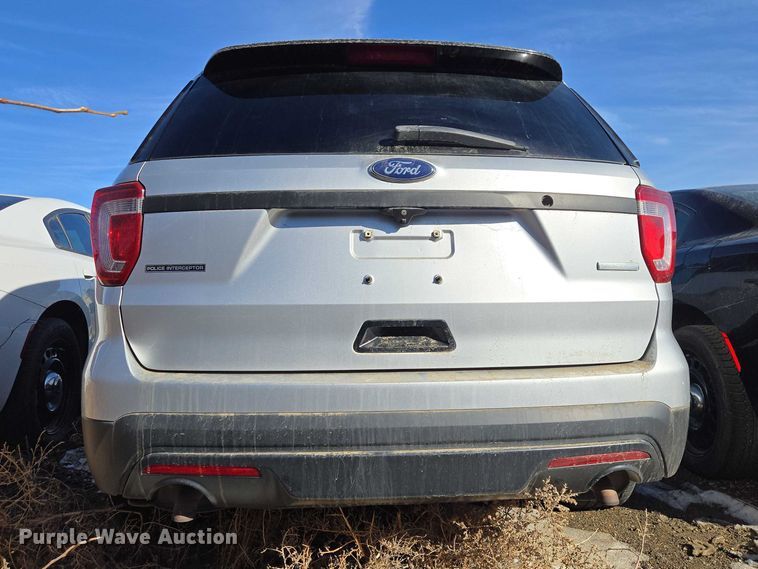 image for item EV5637 2016 Ford Explorer Police Interceptor SUV