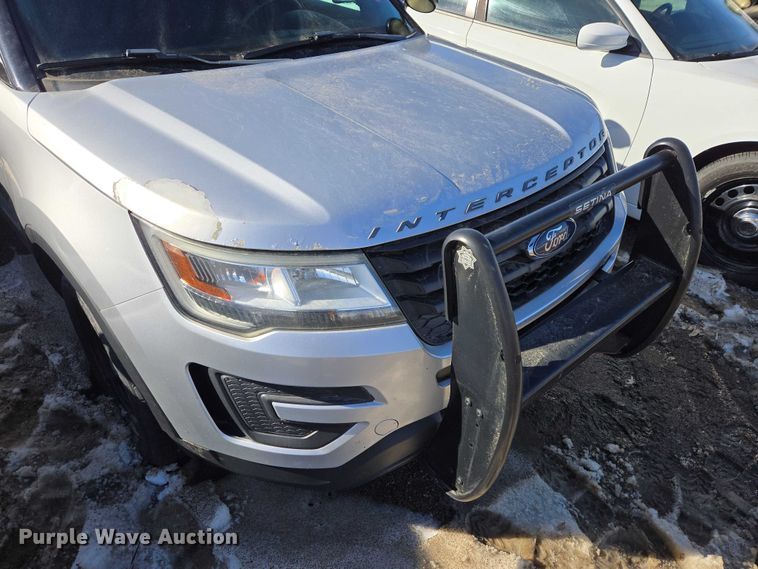 image for item EV5637 2016 Ford Explorer Police Interceptor SUV