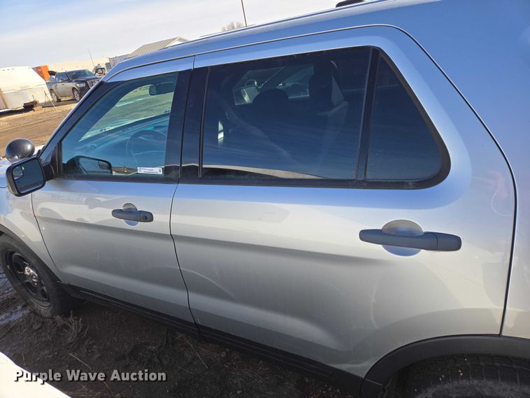 image for item EV5637 2016 Ford Explorer Police Interceptor SUV