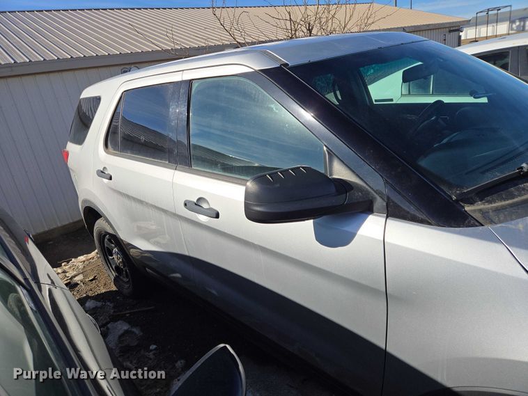 image for item EV5637 2016 Ford Explorer Police Interceptor SUV
