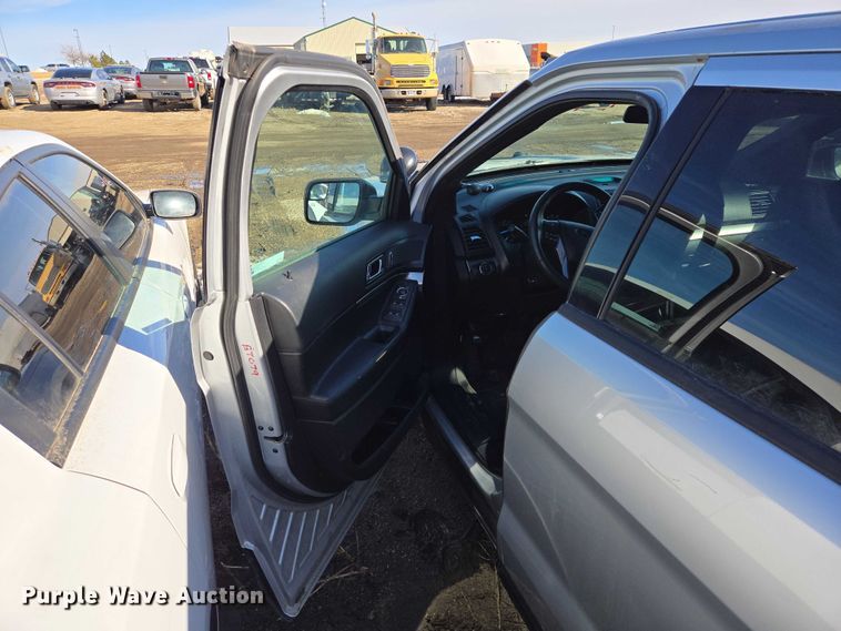 image for item EV5637 2016 Ford Explorer Police Interceptor SUV