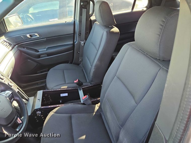 image for item EV5637 2016 Ford Explorer Police Interceptor SUV