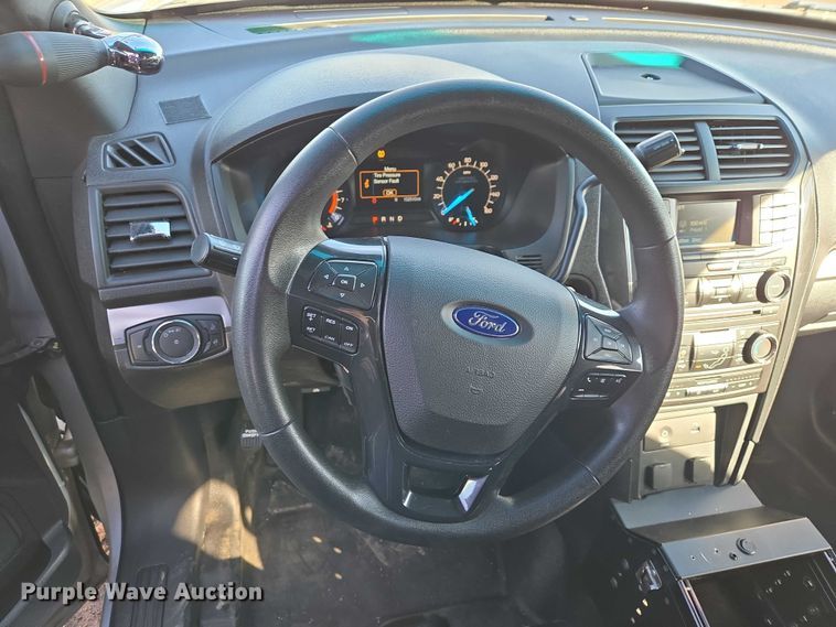 image for item EV5637 2016 Ford Explorer Police Interceptor SUV