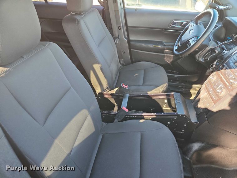 image for item EV5637 2016 Ford Explorer Police Interceptor SUV