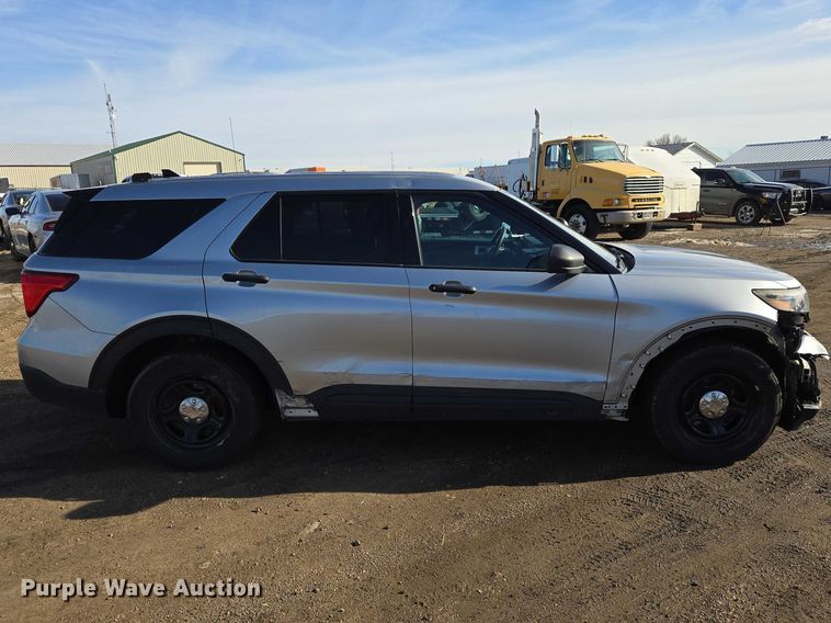 image for item EV5640 2020 Ford Explorer Police Interceptor SUV