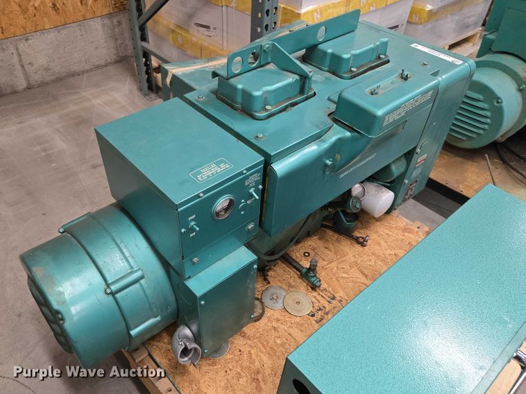 image for item EV5643 Onan 12.5JC-3CR generator