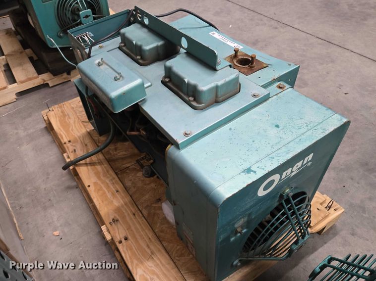 image for item EV5647 Onan 12JC generator