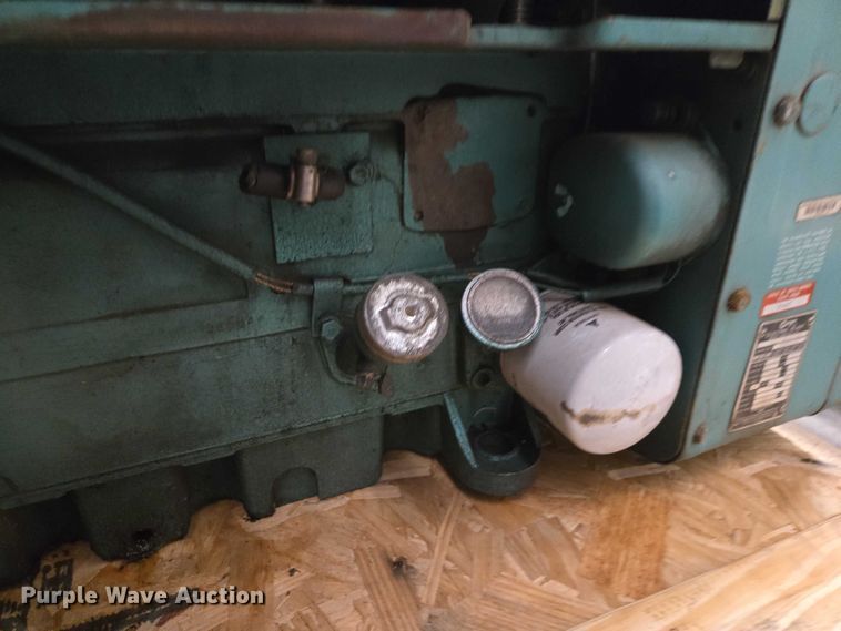 image for item EV5647 Onan 12JC generator