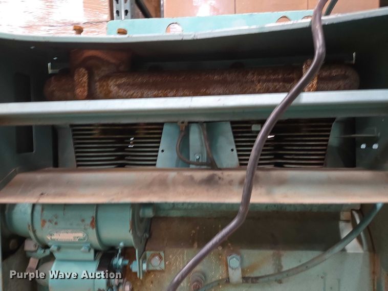 image for item EV5647 Onan 12JC generator