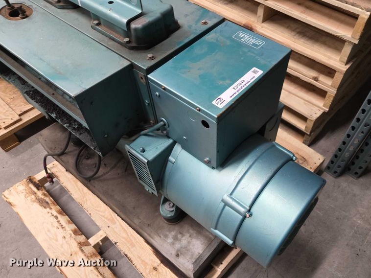 image for item EV5648 Onan 12JC generator