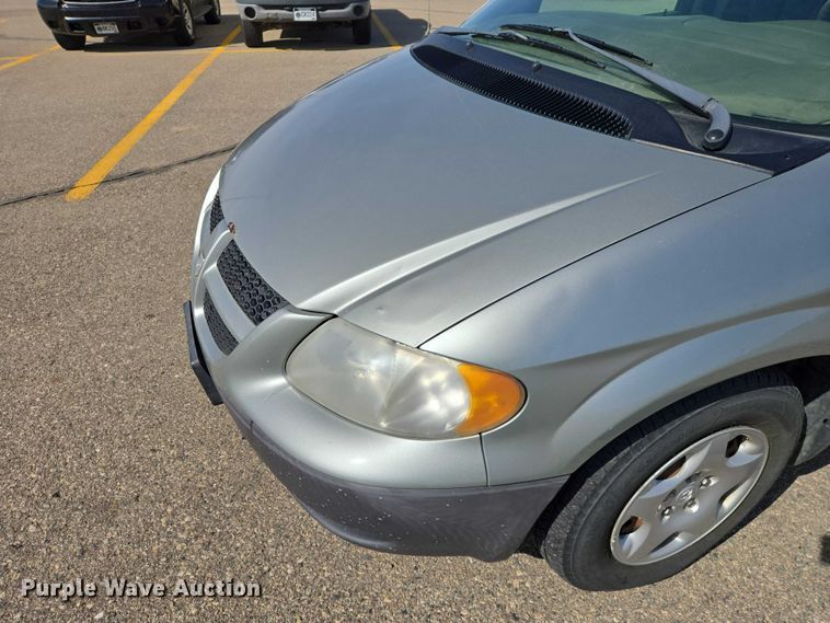 image for item EV5669 2003 Dodge Grand Caravan van