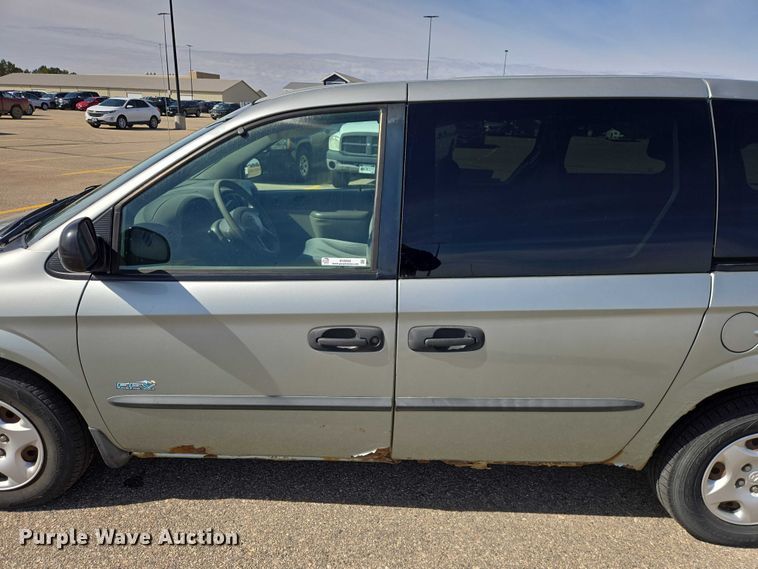 image for item EV5669 2003 Dodge Grand Caravan van