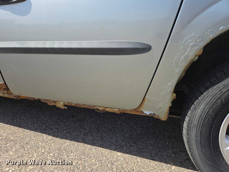 image for item EV5669 2003 Dodge Grand Caravan van