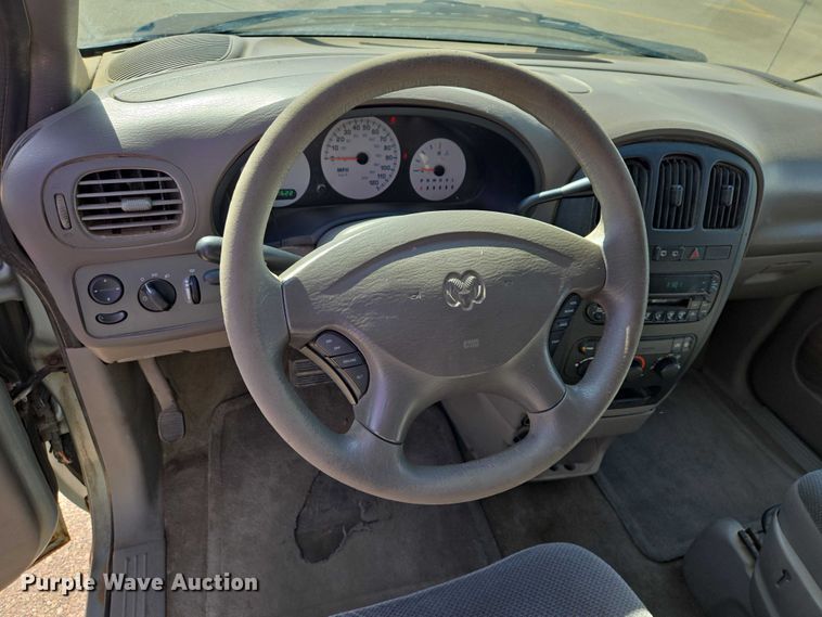 image for item EV5669 2003 Dodge Grand Caravan van