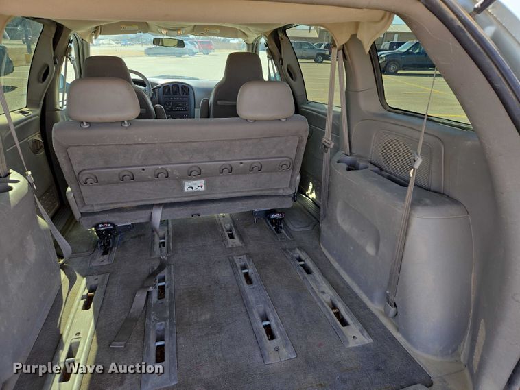 image for item EV5669 2003 Dodge Grand Caravan van