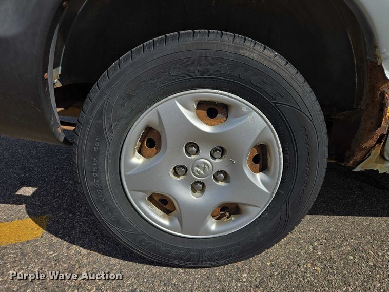 image for item EV5669 2003 Dodge Grand Caravan van