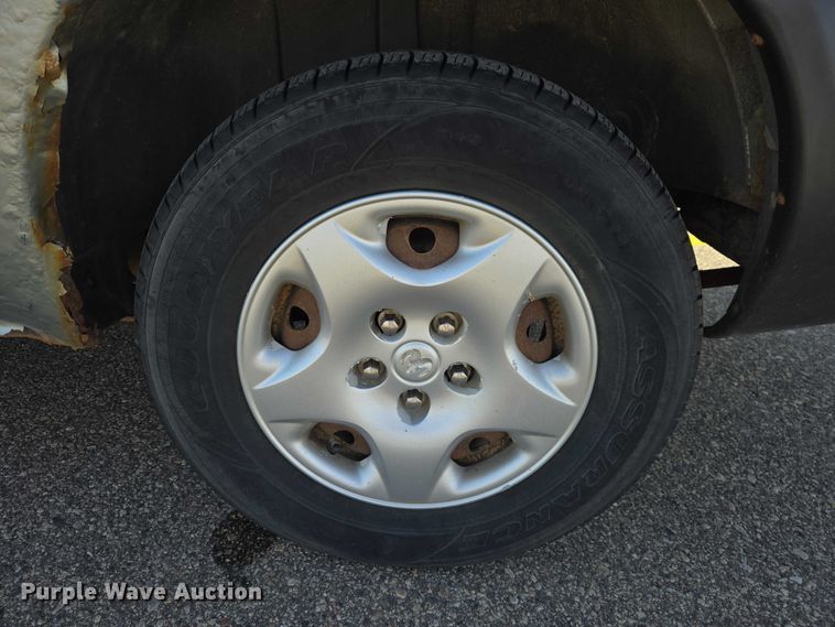 image for item EV5669 2003 Dodge Grand Caravan van