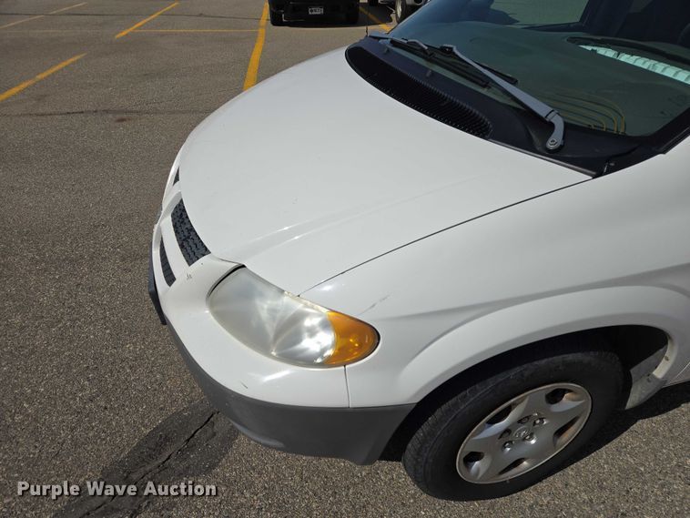 image for item EV5670 2001 Dodge Grand Caravan van