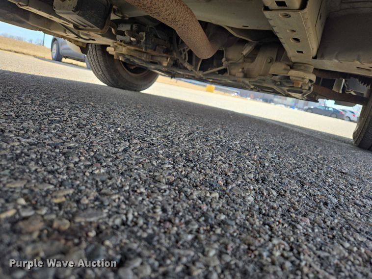 image for item EV5670 2001 Dodge Grand Caravan van