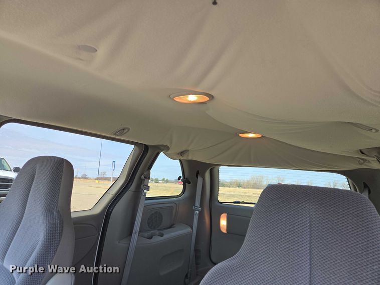 image for item EV5670 2001 Dodge Grand Caravan van