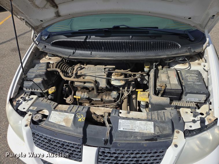 image for item EV5670 2001 Dodge Grand Caravan van