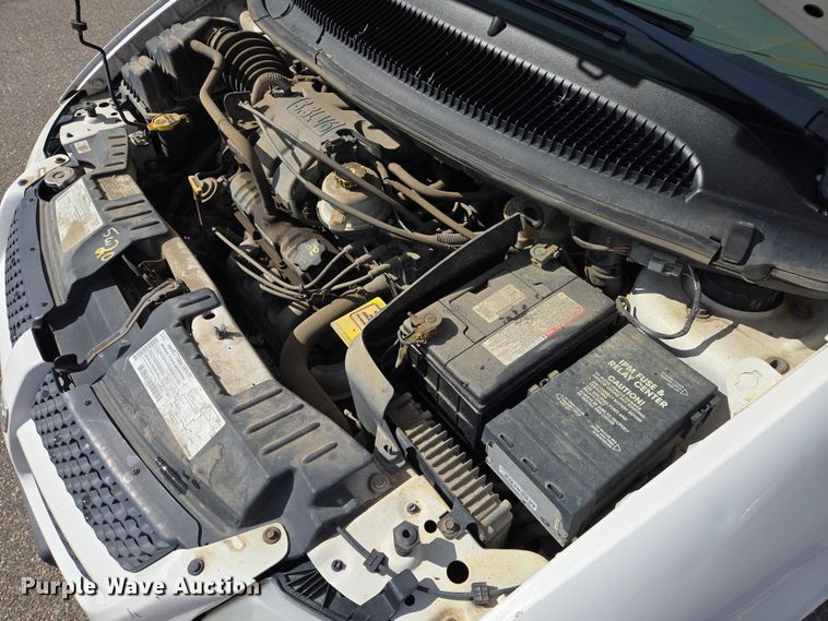 image for item EV5670 2001 Dodge Grand Caravan van