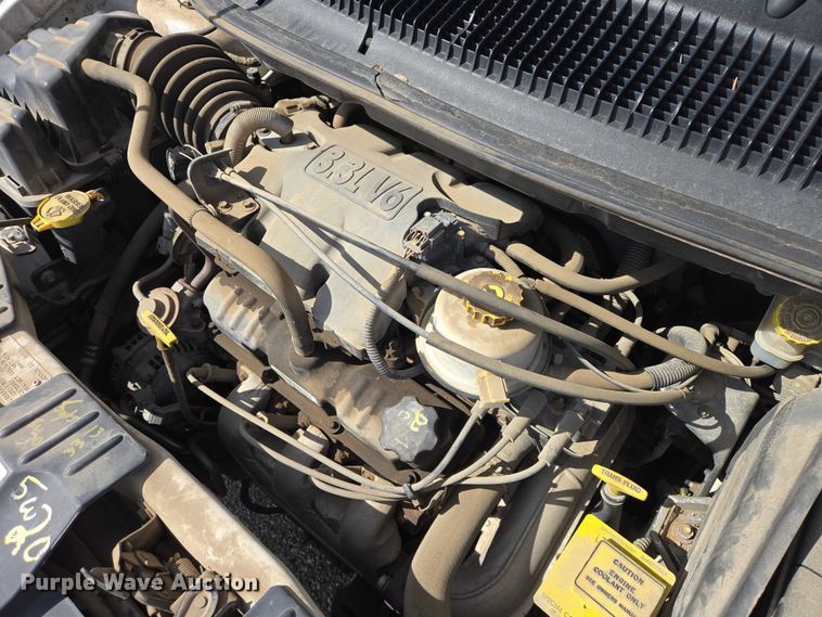 image for item EV5670 2001 Dodge Grand Caravan van