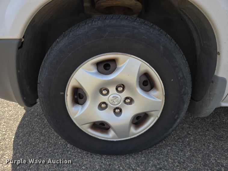 image for item EV5670 2001 Dodge Grand Caravan van