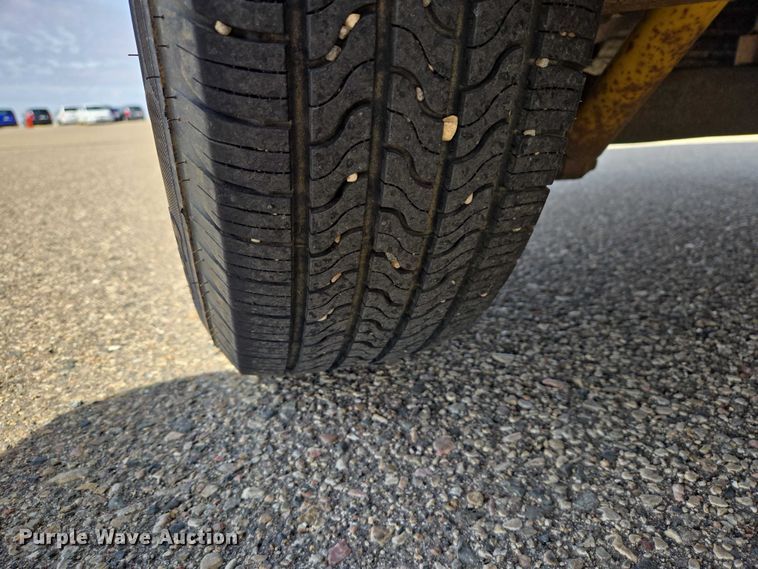 image for item EV5670 2001 Dodge Grand Caravan van