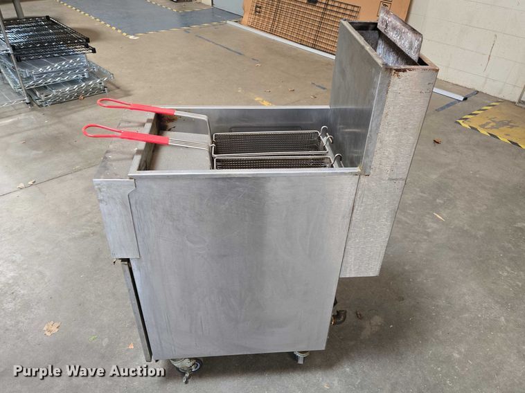 image for item EV5675 Vulcan 1GR45M-1 fryer