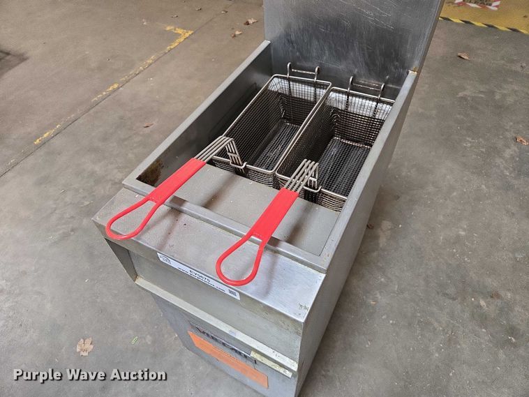 image for item EV5675 Vulcan 1GR45M-1 fryer