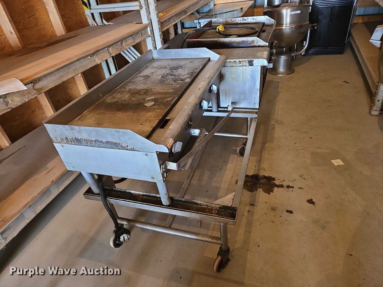 image for item EV5680 Garland flat top griddle