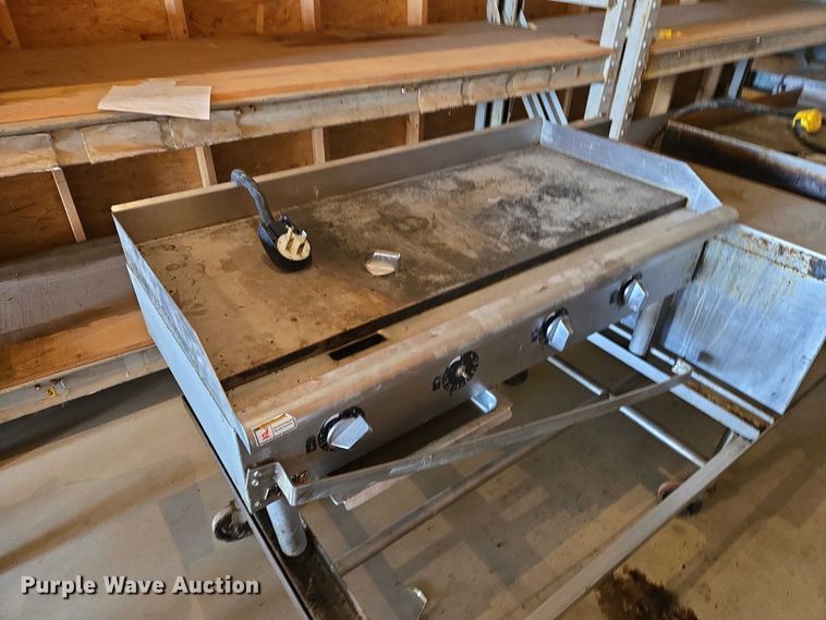 image for item EV5680 Garland flat top griddle