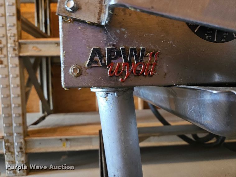 image for item EV5680 Garland flat top griddle