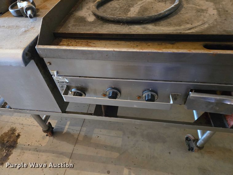 image for item EV5680 Garland flat top griddle