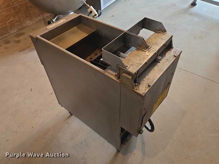 image for item EV5686 Vulcan 1ERD40-12 fryer