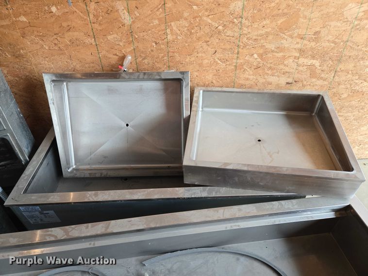 image for item EV5690 Manitowoc trays