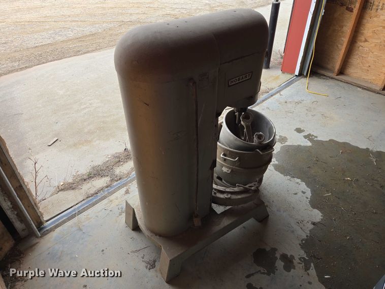 image for item EV5691 Hobart H-600 mixer