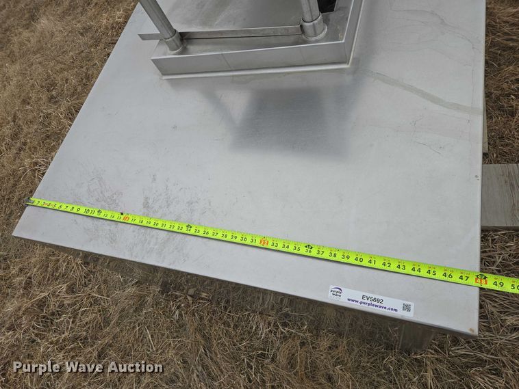 image for item EV5692 Kairak KRI-10S serving table