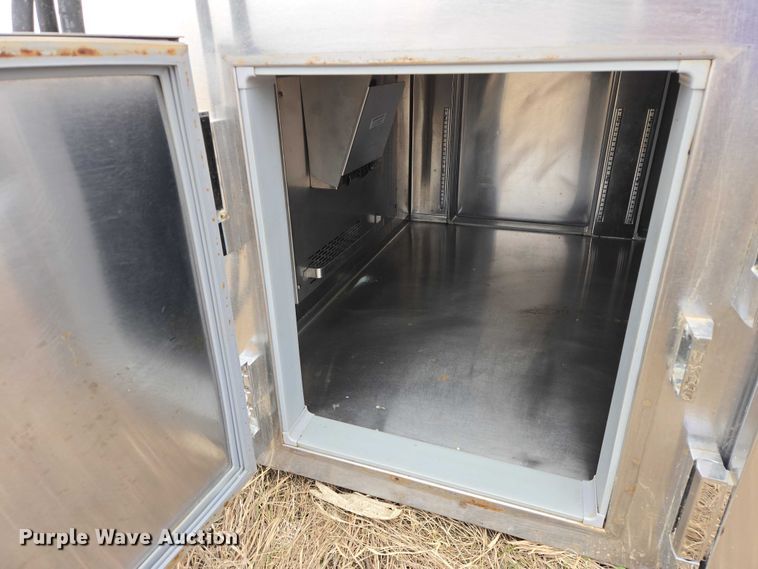 image for item EV5692 Kairak KRI-10S serving table