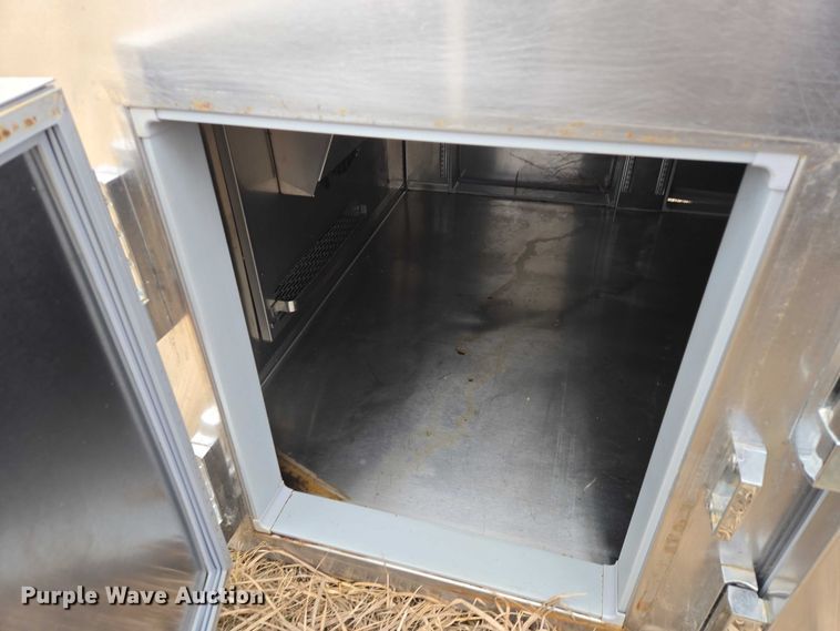 image for item EV5692 Kairak KRI-10S serving table