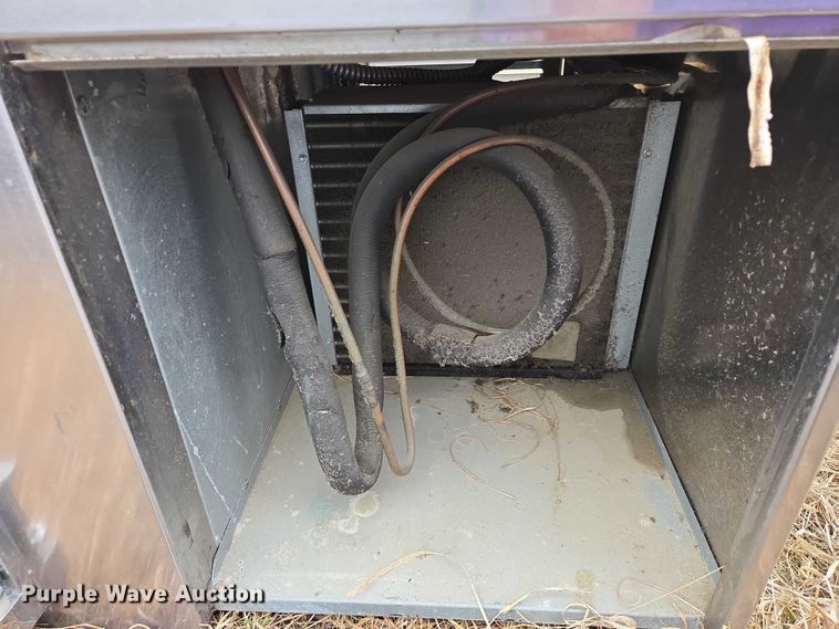 image for item EV5692 Kairak KRI-10S serving table