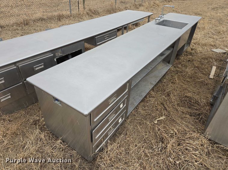 image for item EV5693 table