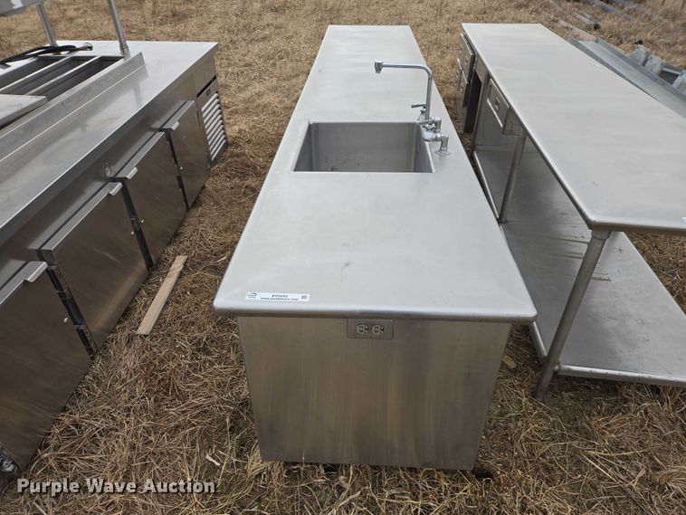 image for item EV5693 table