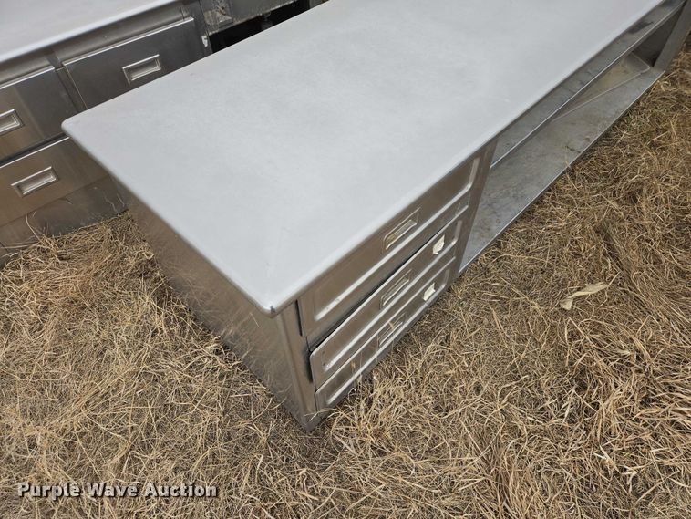 image for item EV5693 table