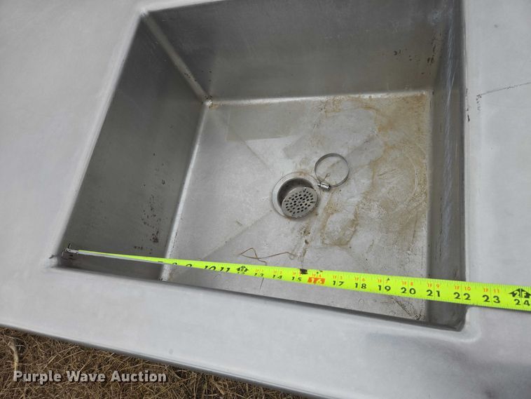 image for item EV5693 table