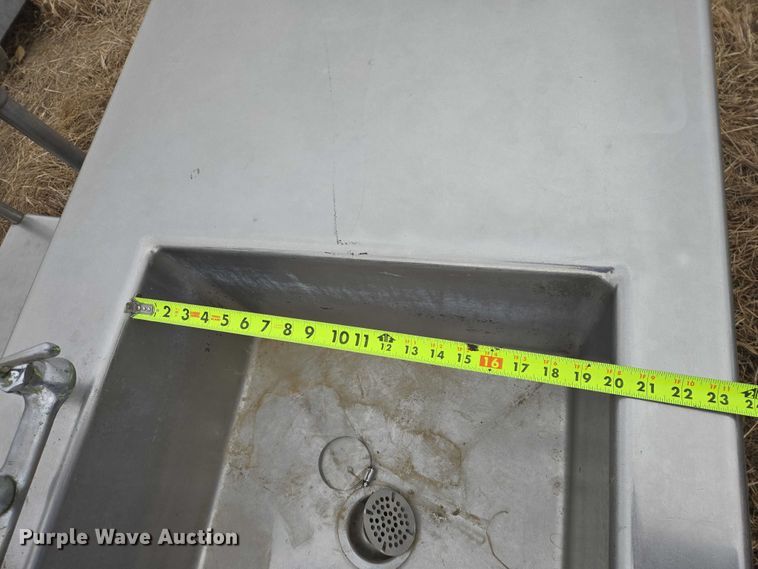 image for item EV5693 table