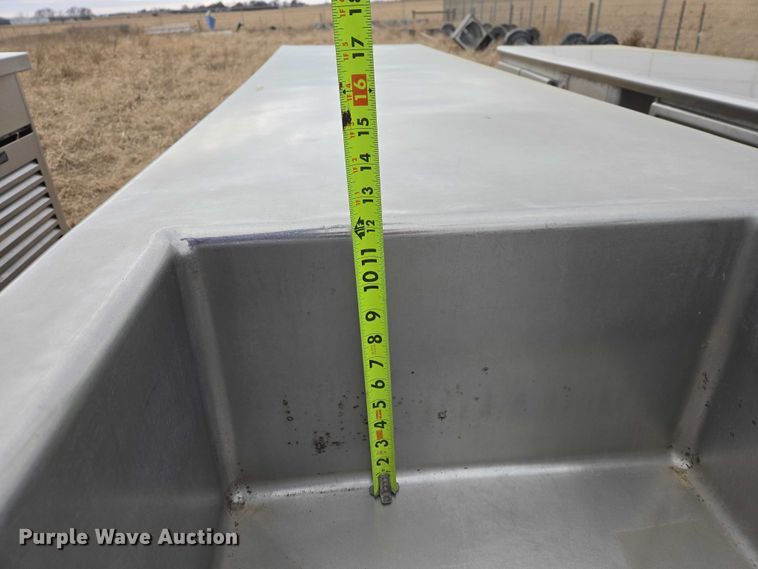 image for item EV5693 table